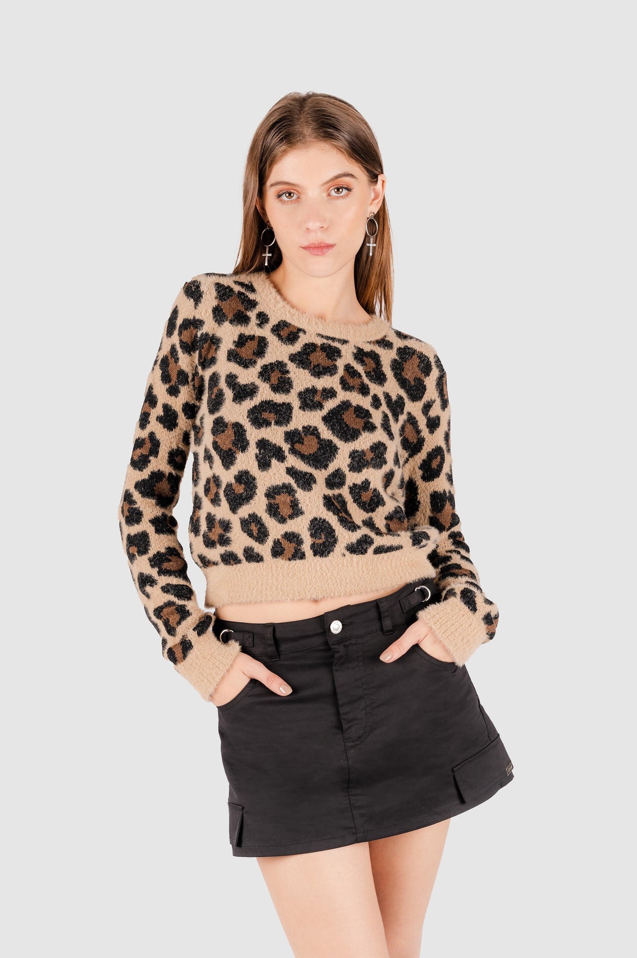 Chompa Boxy Fit Leo CHOMPAS NOW 