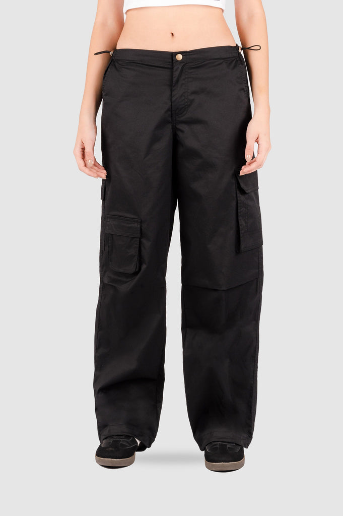 Pantalón Parachute Salermo PANTALONES NOW 