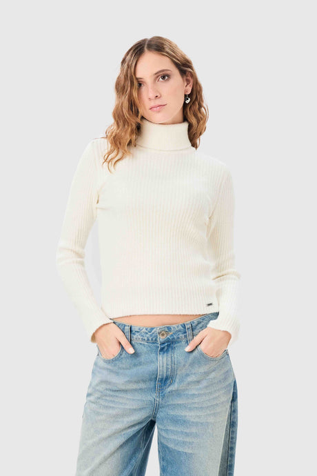 Chompa Slim Fit Whitne CHOMPAS NOW Perla XS 